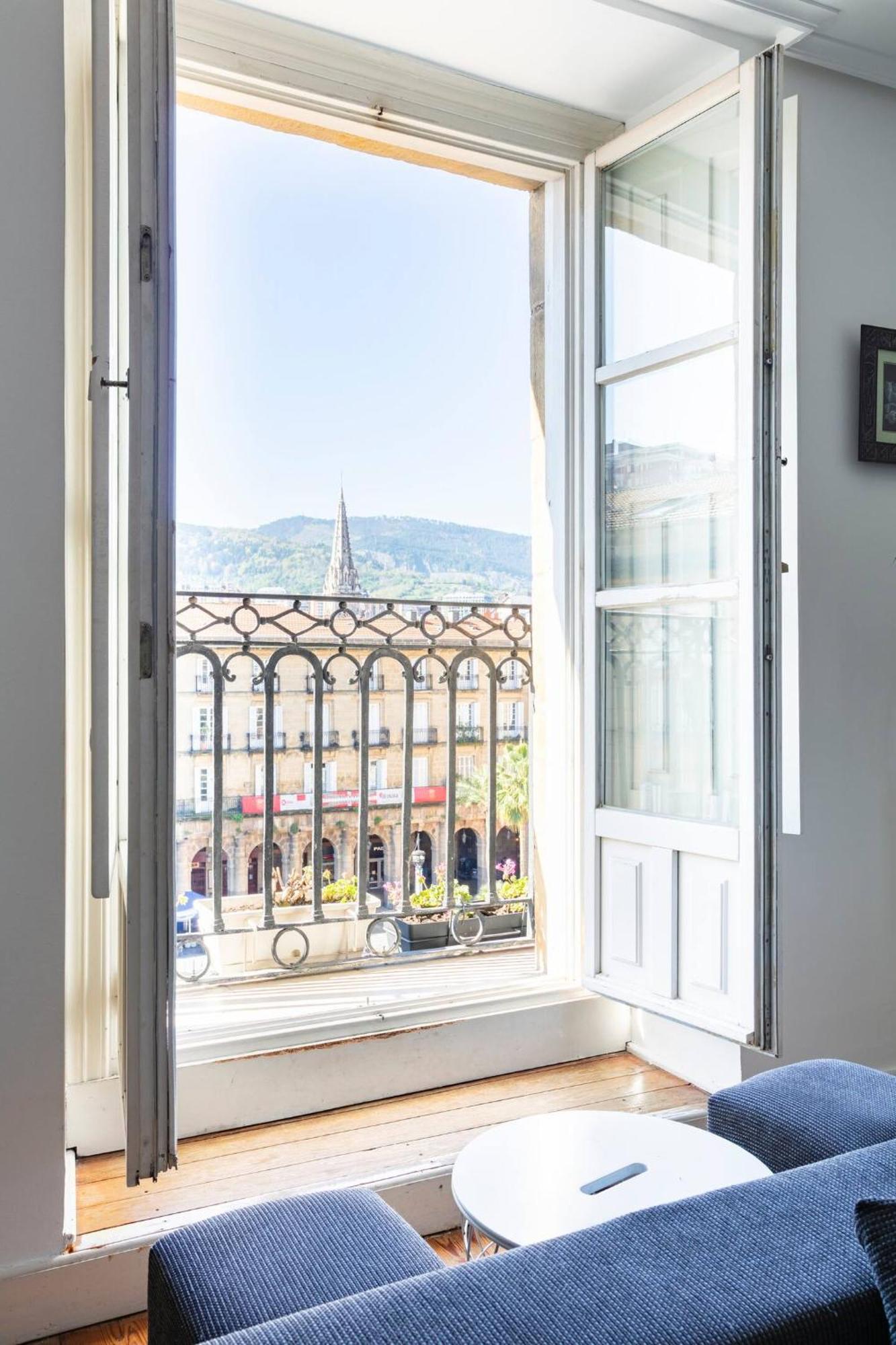 Plaza Nueva Habitaciones Bilbao Eksteriør bilde